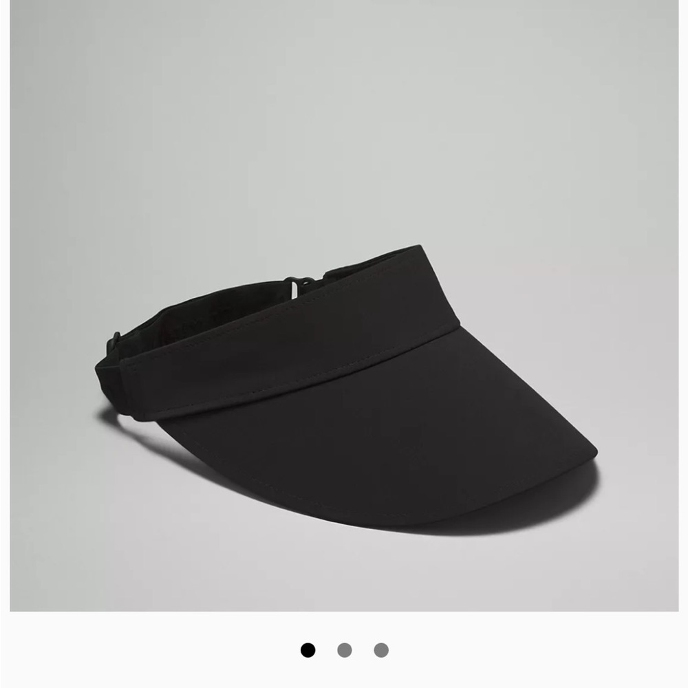 Lululemon black running visor